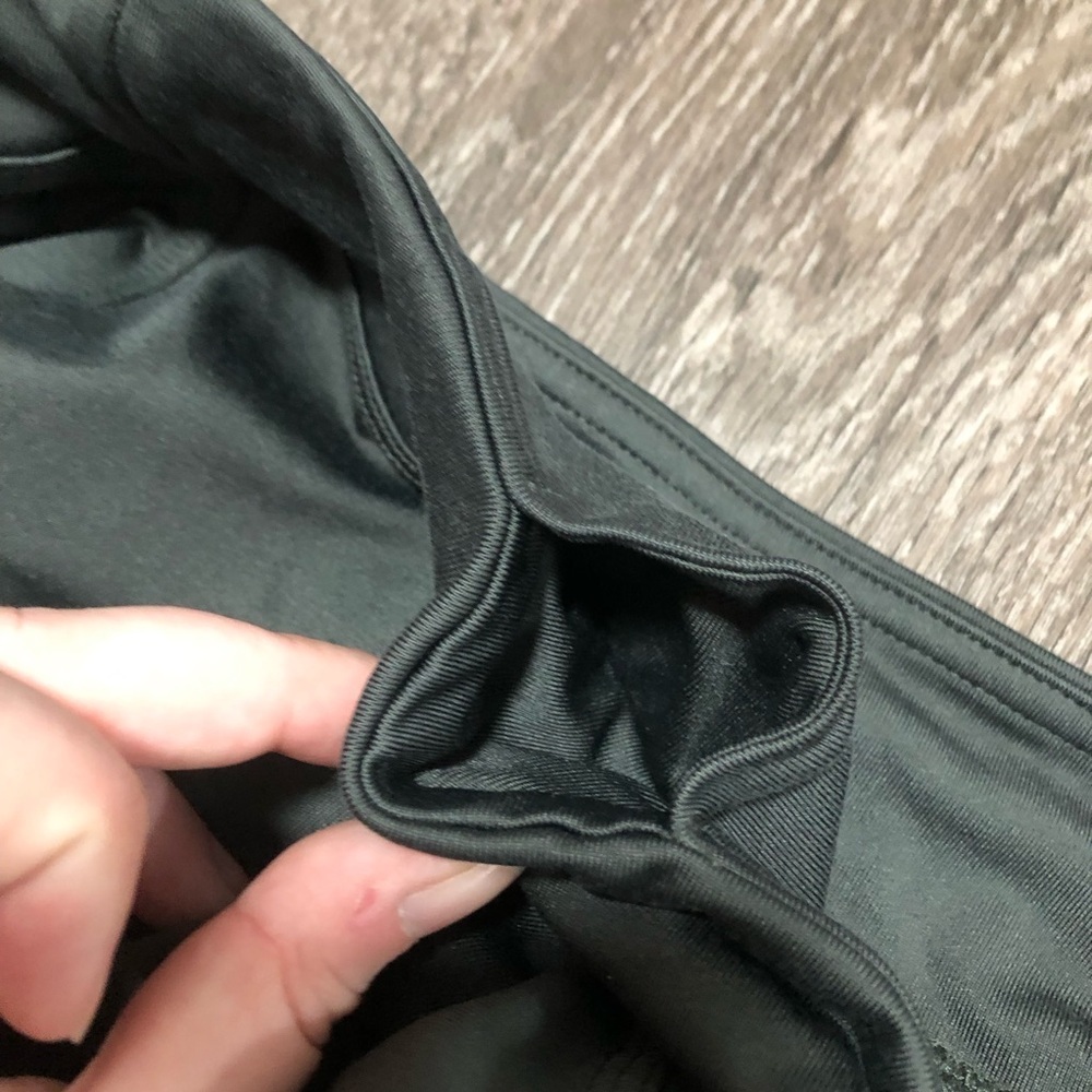 Adidas Dark Grey High-Rise Capri Leggings w/ Hidden Pocket - Picture 4 of 7